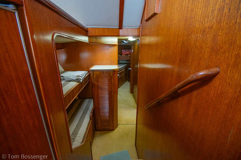 1988 Chris-Craft 482 Convertible