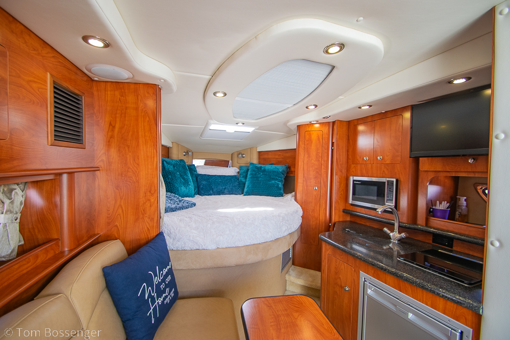 2012 Rinker 310 Express Cruiser