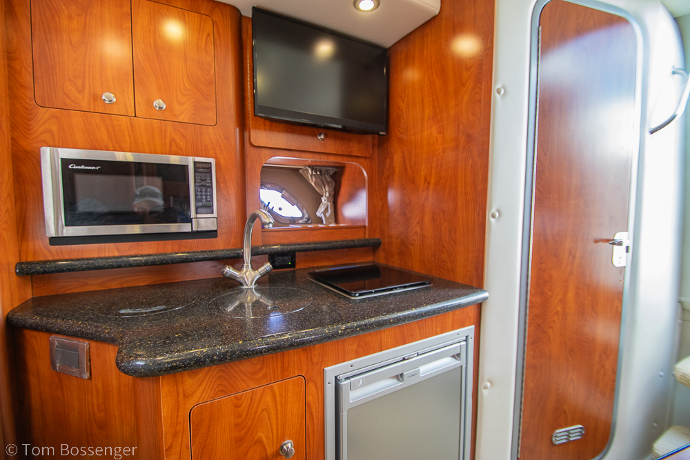 2012 Rinker 310 Express Cruiser