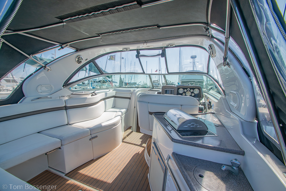 2012 Rinker 310 Express Cruiser