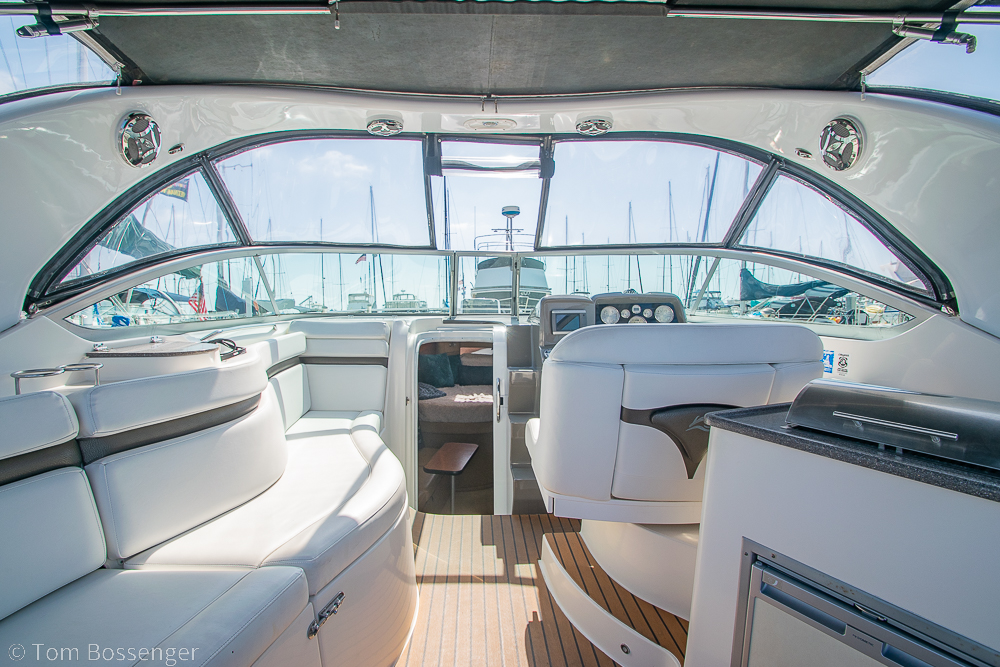 2012 Rinker 310 Express Cruiser