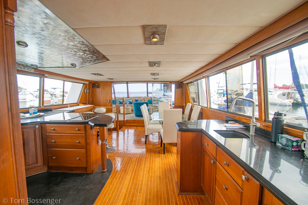 1990 Kha Shing Flush Deck 60 Motor Yacht