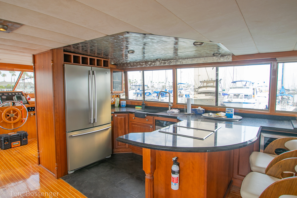 1990 Kha Shing Flush Deck 60 Motor Yacht