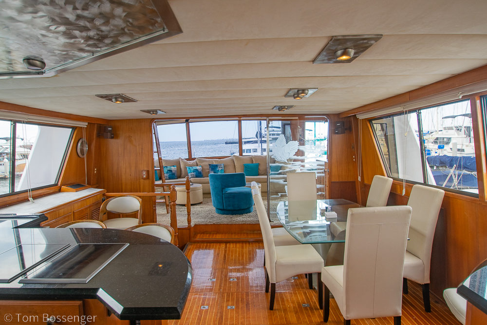 1990 Kha Shing Flush Deck 60 Motor Yacht