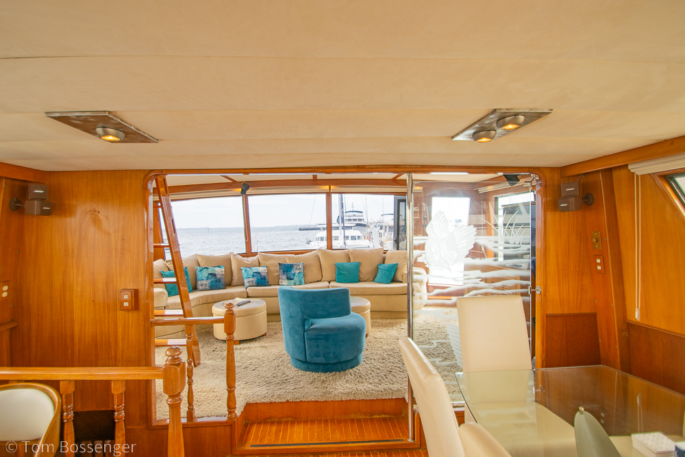 1990 Kha Shing Flush Deck 60 Motor Yacht