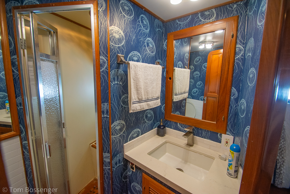 1990 Kha Shing Flush Deck 60 Motor Yacht