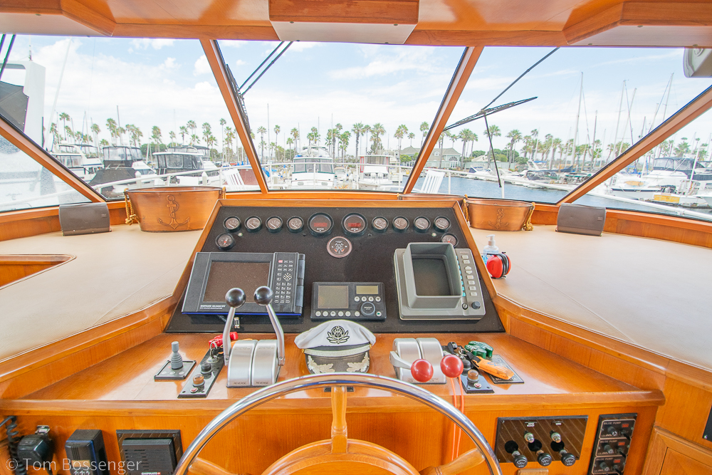1990 Kha Shing Flush Deck 60 Motor Yacht
