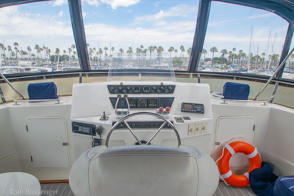 1990 Kha Shing Flush Deck 60 Motor Yacht