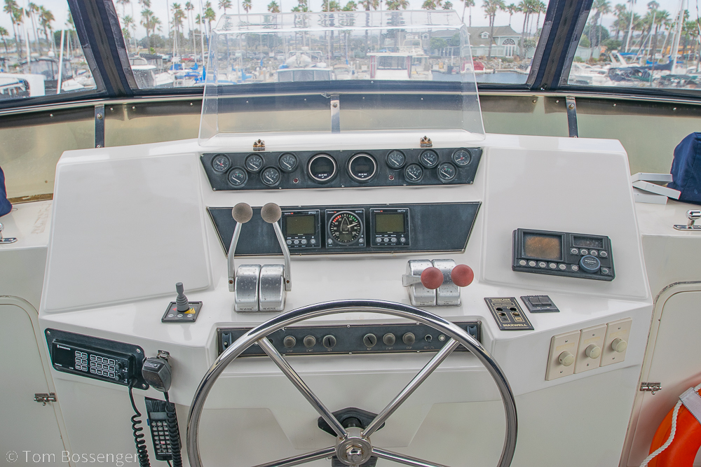 1990 Kha Shing Flush Deck 60 Motor Yacht