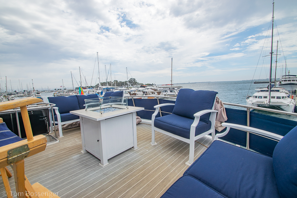 1990 Kha Shing Flush Deck 60 Motor Yacht