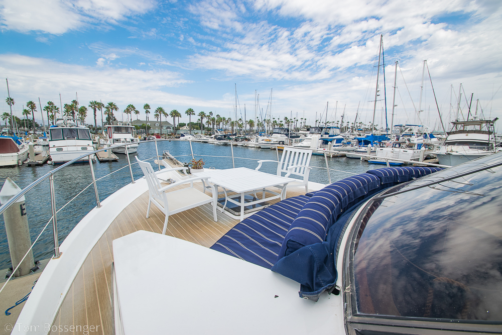 1990 Kha Shing Flush Deck 60 Motor Yacht
