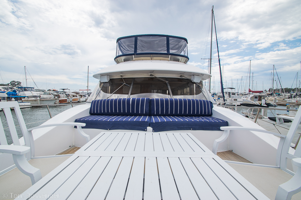 1990 Kha Shing Flush Deck 60 Motor Yacht