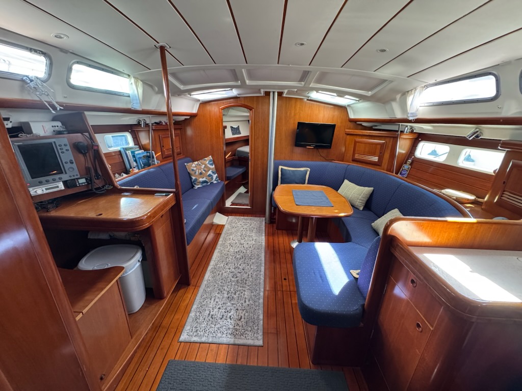2005 Beneteau Oceanis 423