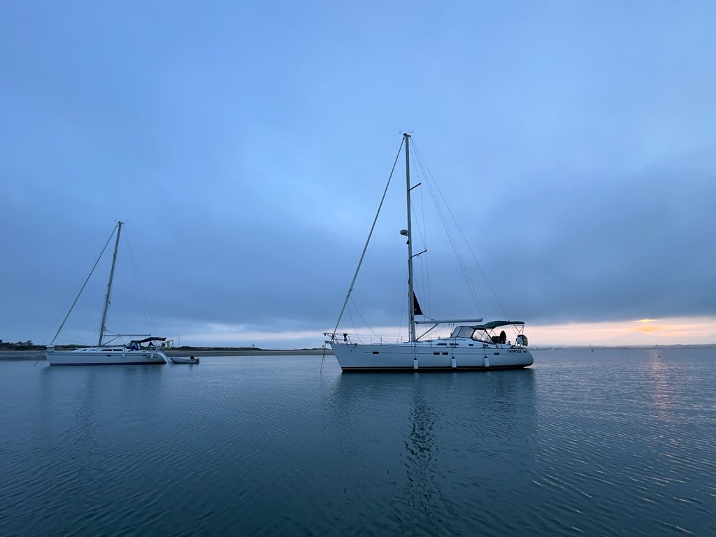 2005 Beneteau Oceanis 423