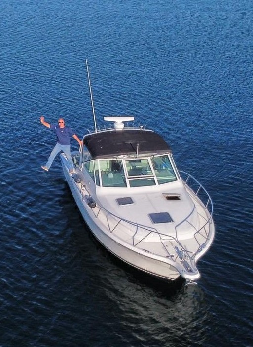 1995 Tiara Yachts 3100 Open