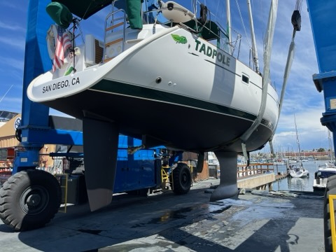 2005 Beneteau Oceanis 423