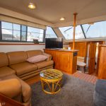 1994 Carver 370 Aft Cabin