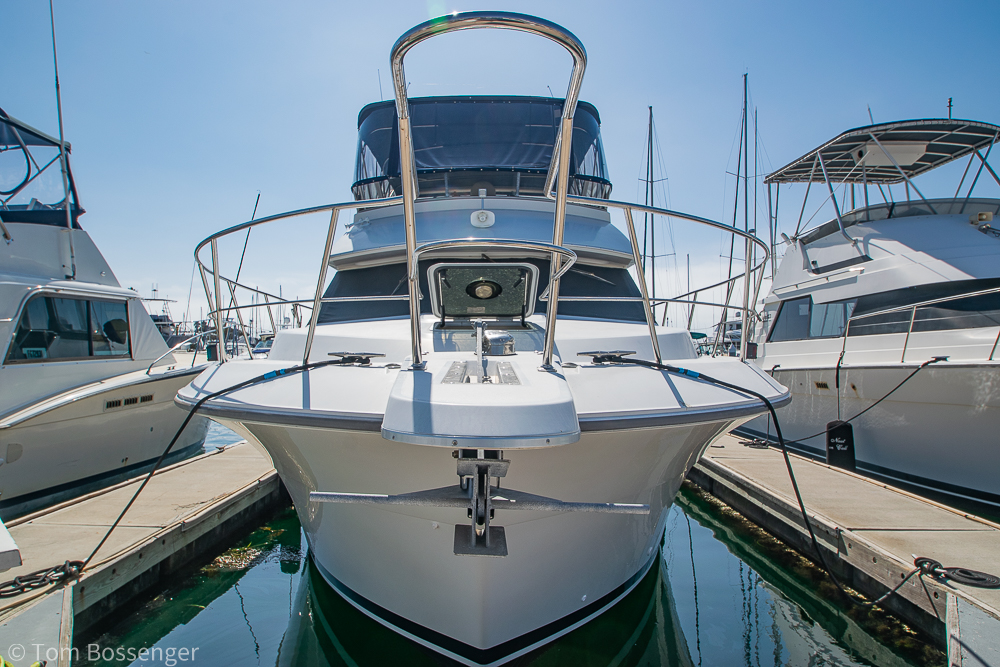 1994 Carver 370 Aft Cabin