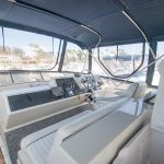 1994 Carver 370 Aft Cabin