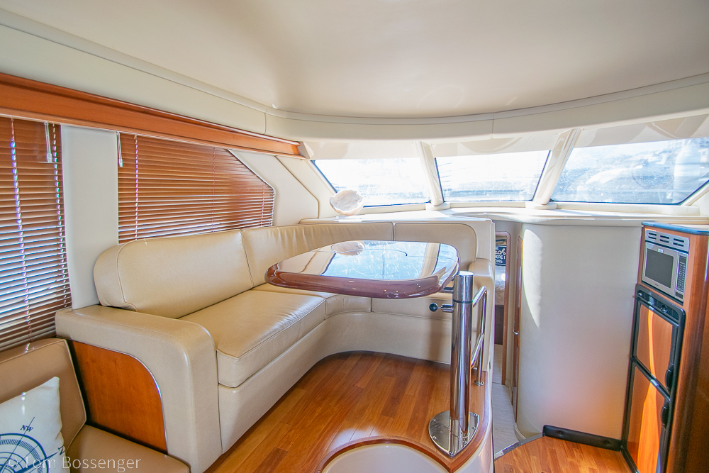 2005 Sea Ray 420 Sedan Bridge