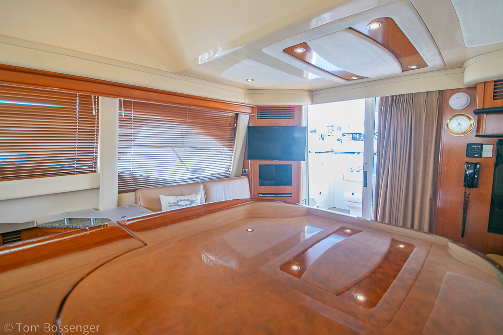 2005 Sea Ray 420 Sedan Bridge