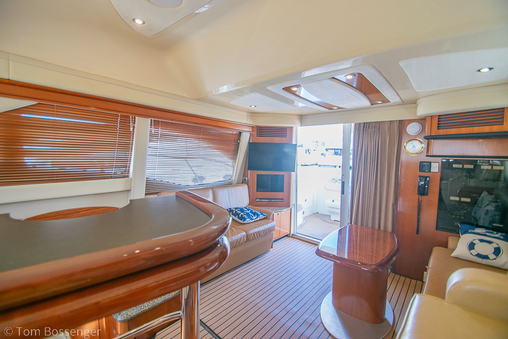 2005 Sea Ray 420 Sedan Bridge