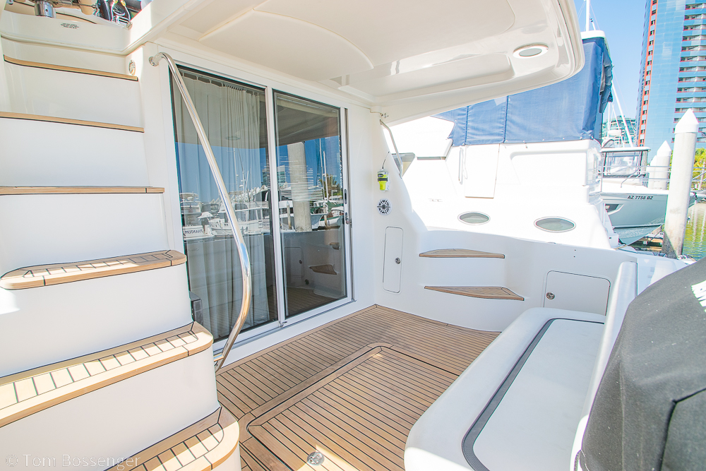 2005 Sea Ray 420 Sedan Bridge