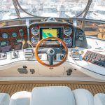 2005 Sea Ray 420 Sedan Bridge