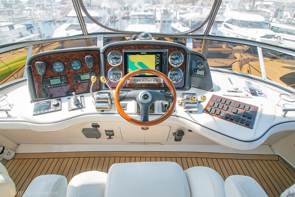 2005 Sea Ray 420 Sedan Bridge