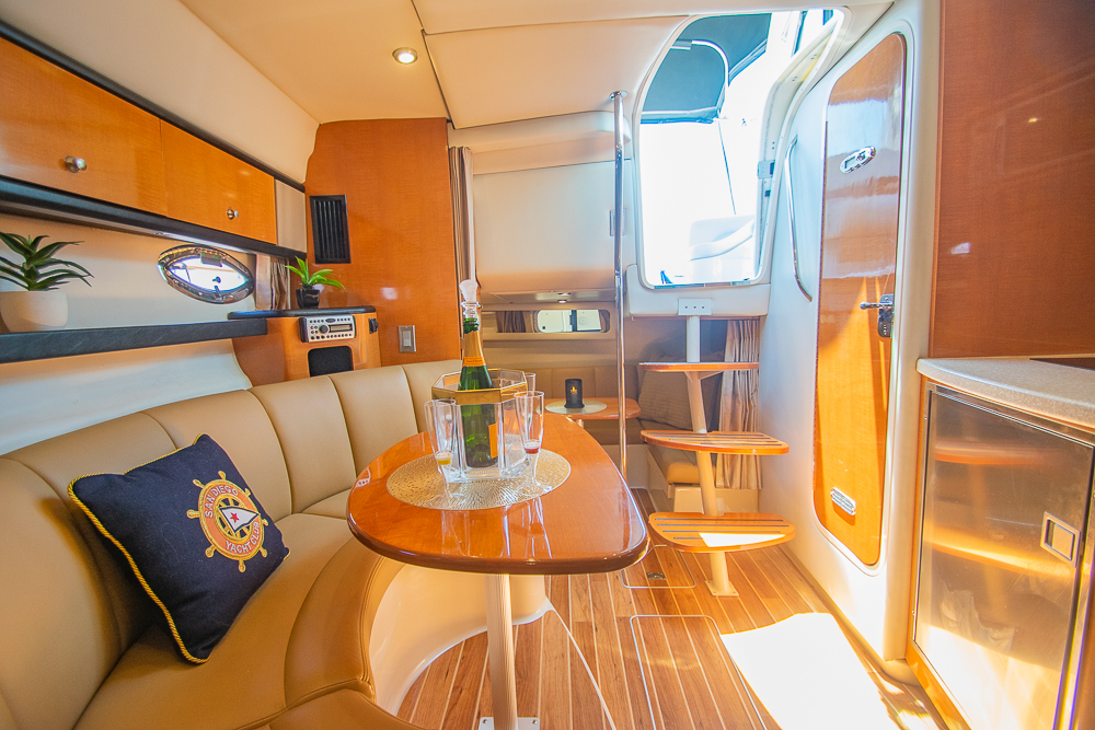 2007 Chaparral 310 Signature
