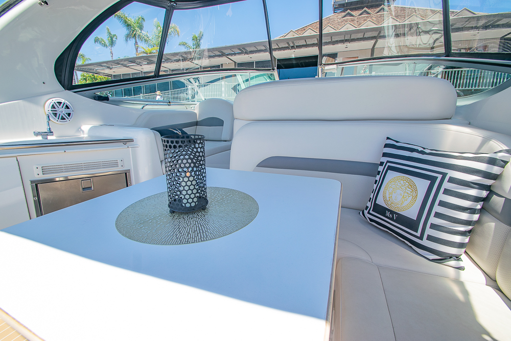 2007 Chaparral 310 Signature