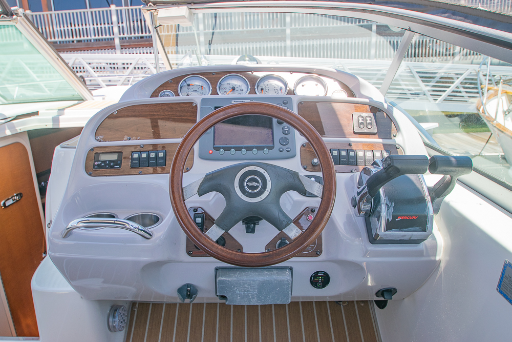 2007 Chaparral 310 Signature
