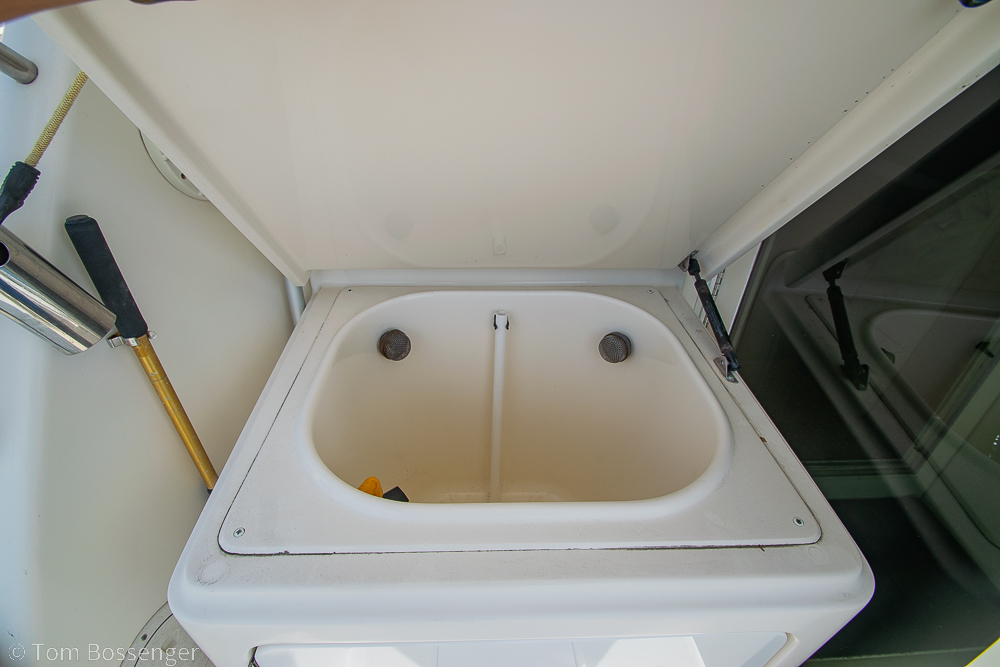 1993 Tiara Yachts 4300 Convertible