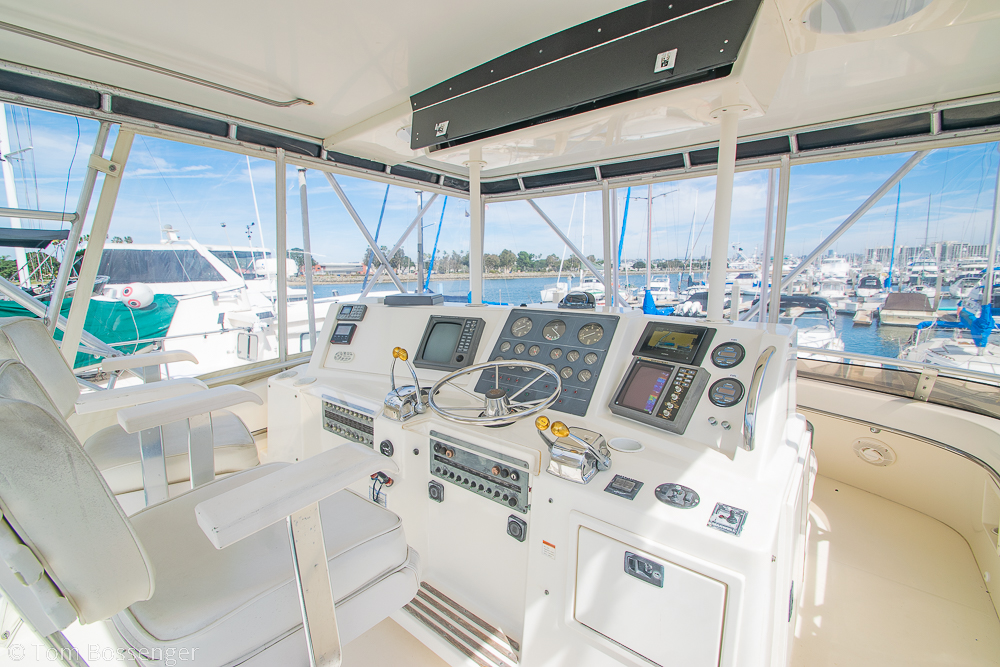 1993 Tiara Yachts 4300 Convertible