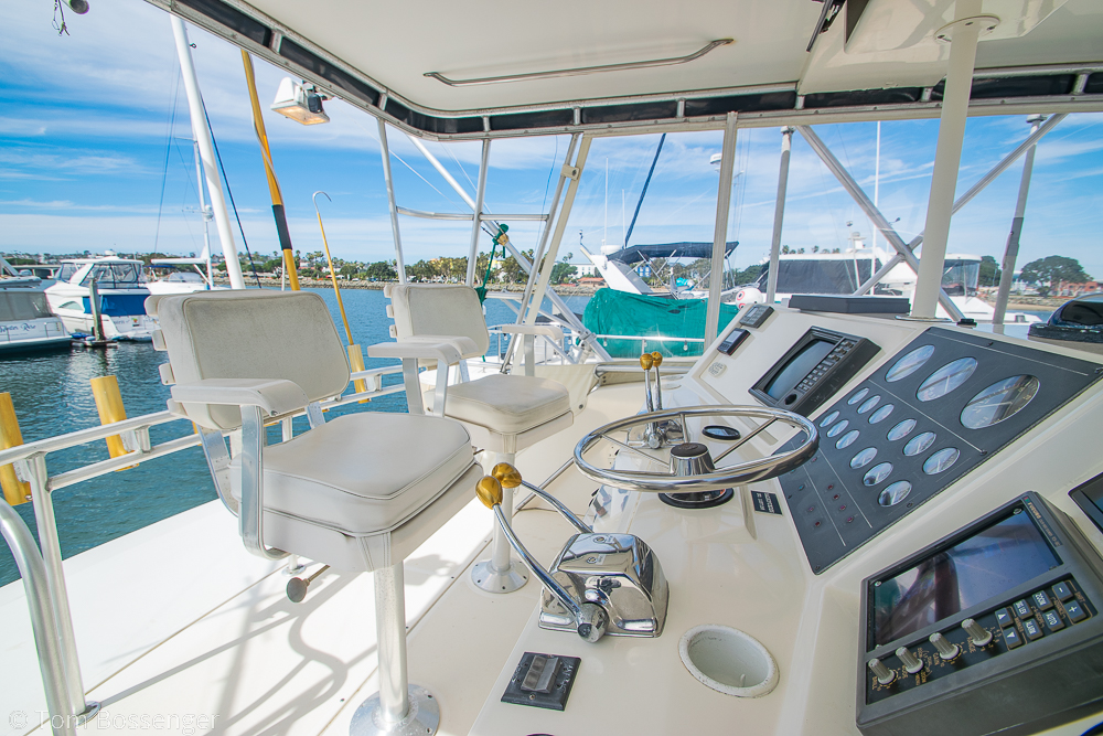 1993 Tiara Yachts 4300 Convertible