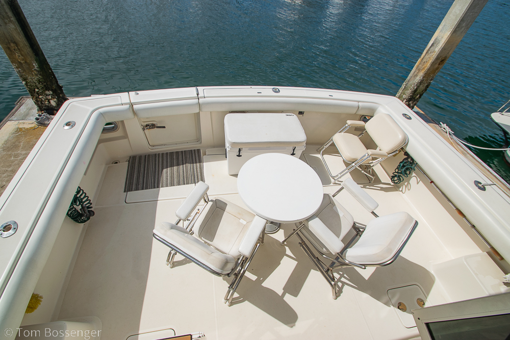 1993 Tiara Yachts 4300 Convertible