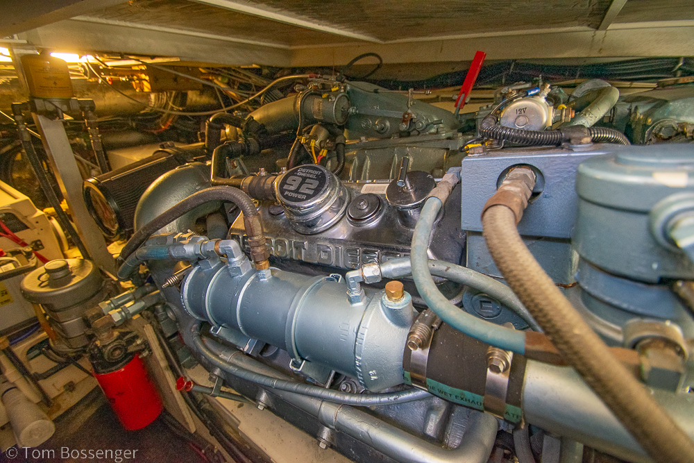 1993 Tiara Yachts 4300 Convertible