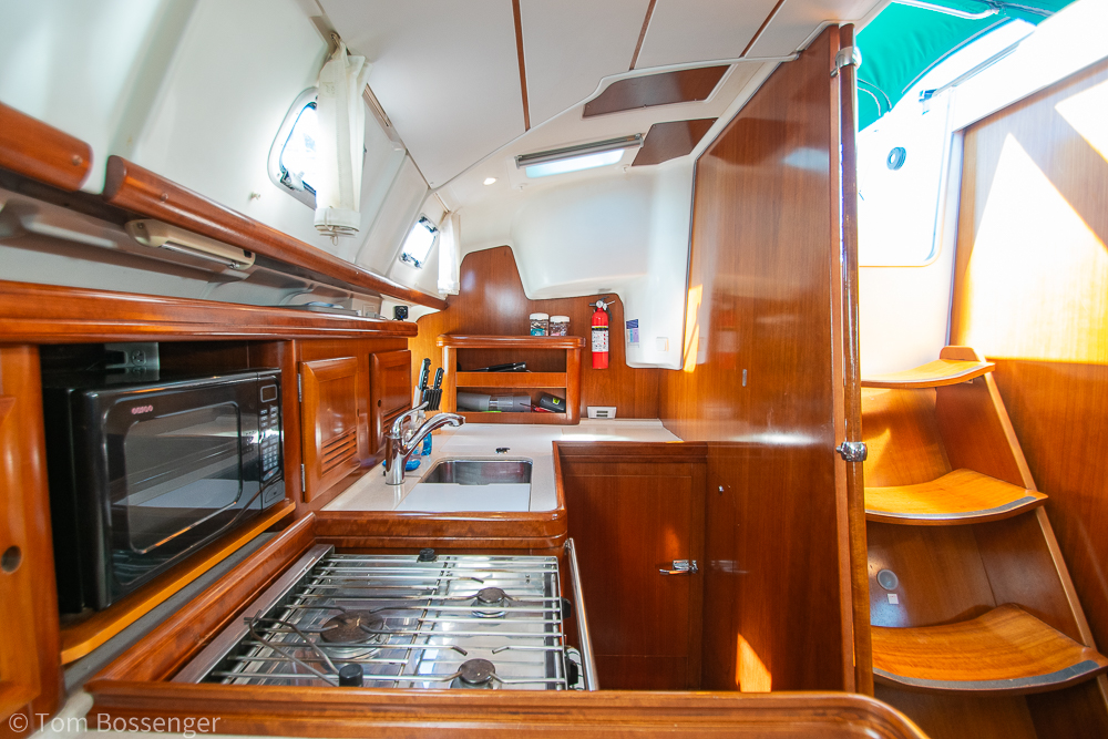 2005 Beneteau Oceanis 423