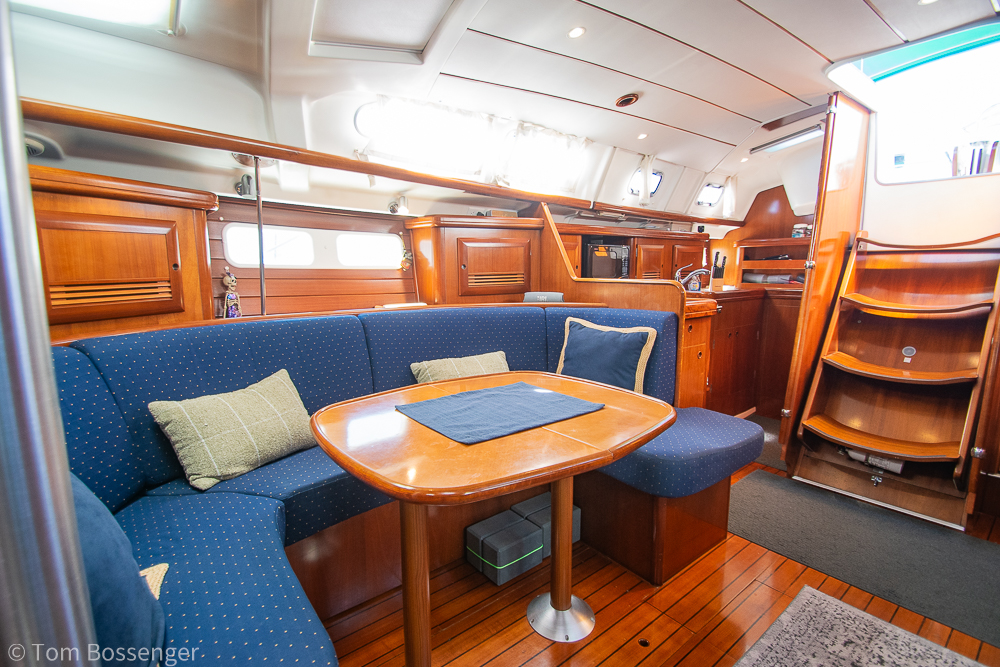 2005 Beneteau Oceanis 423