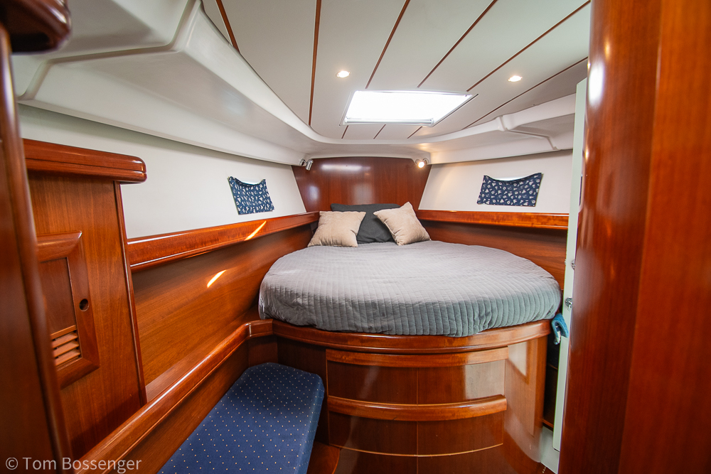 2005 Beneteau Oceanis 423
