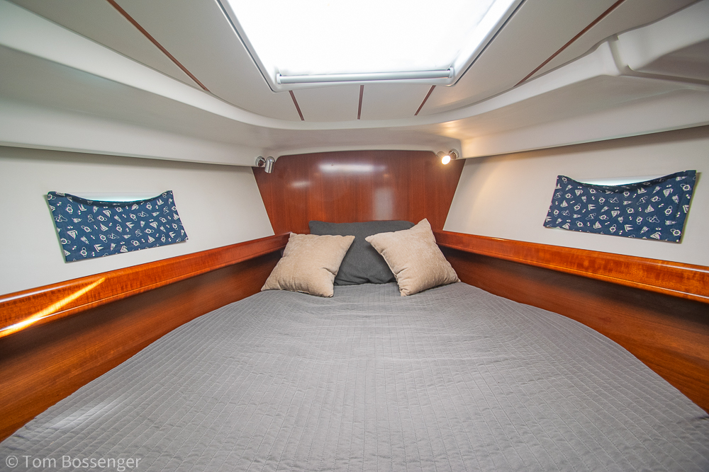 2005 Beneteau Oceanis 423