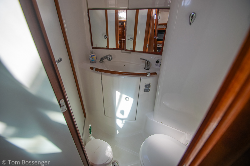 2005 Beneteau Oceanis 423