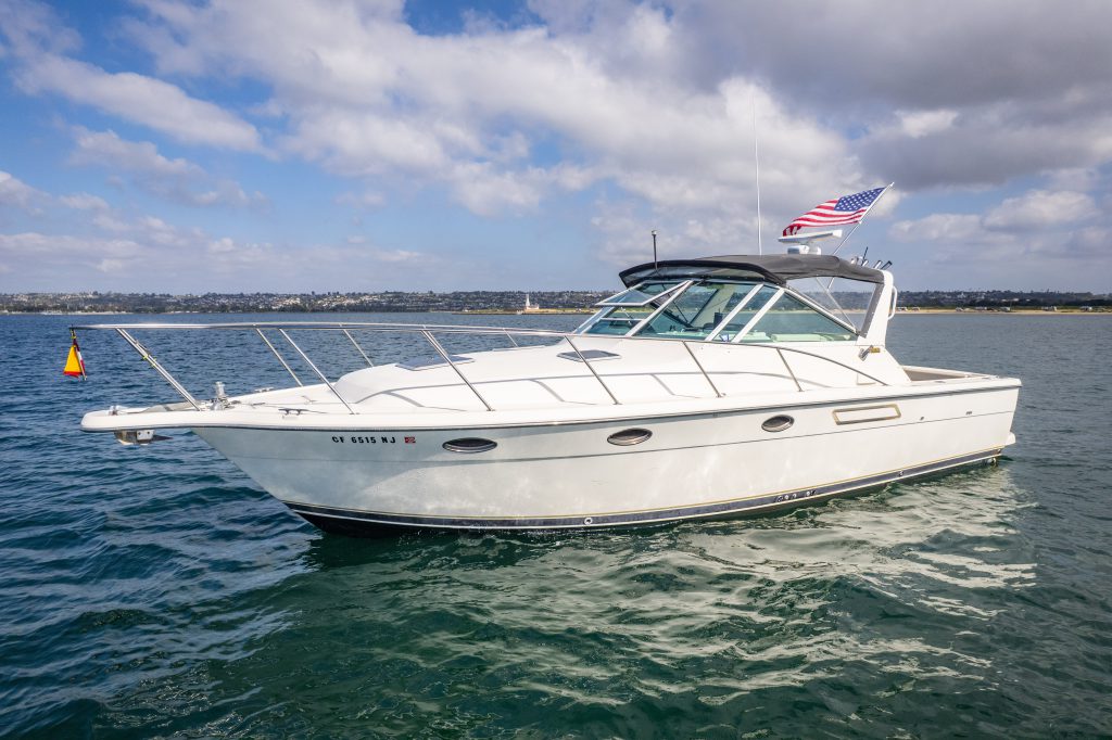 1995 Tiara Yachts 3100 Open