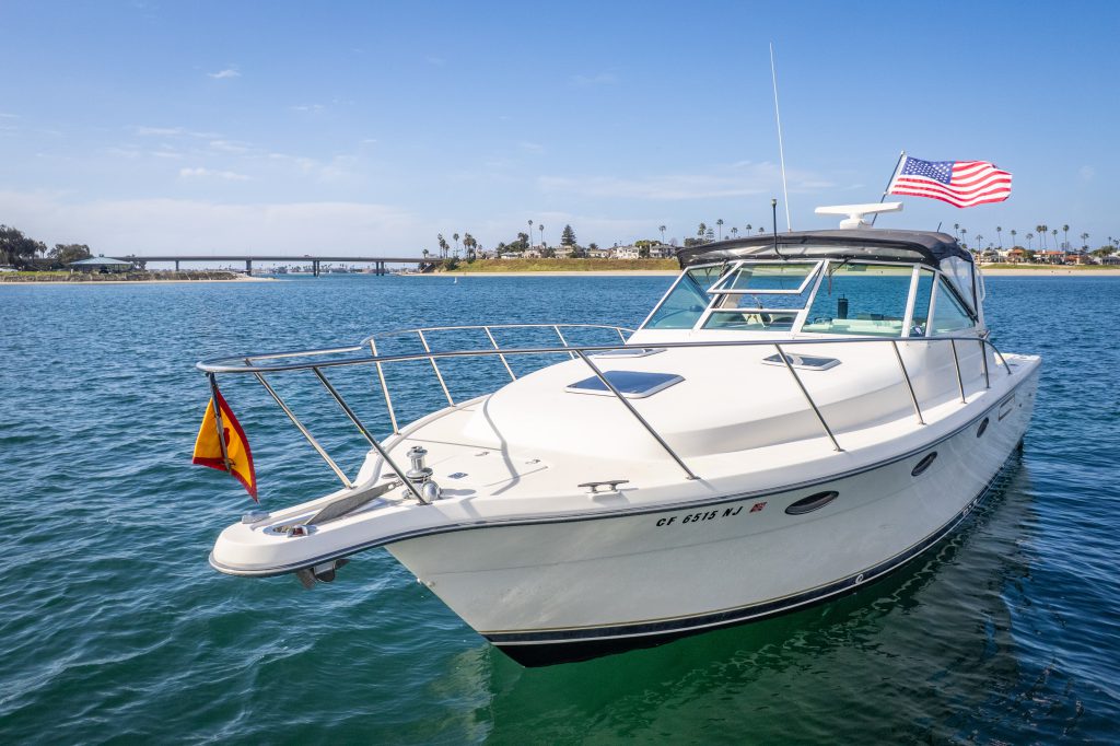 1995 Tiara Yachts 3100 Open