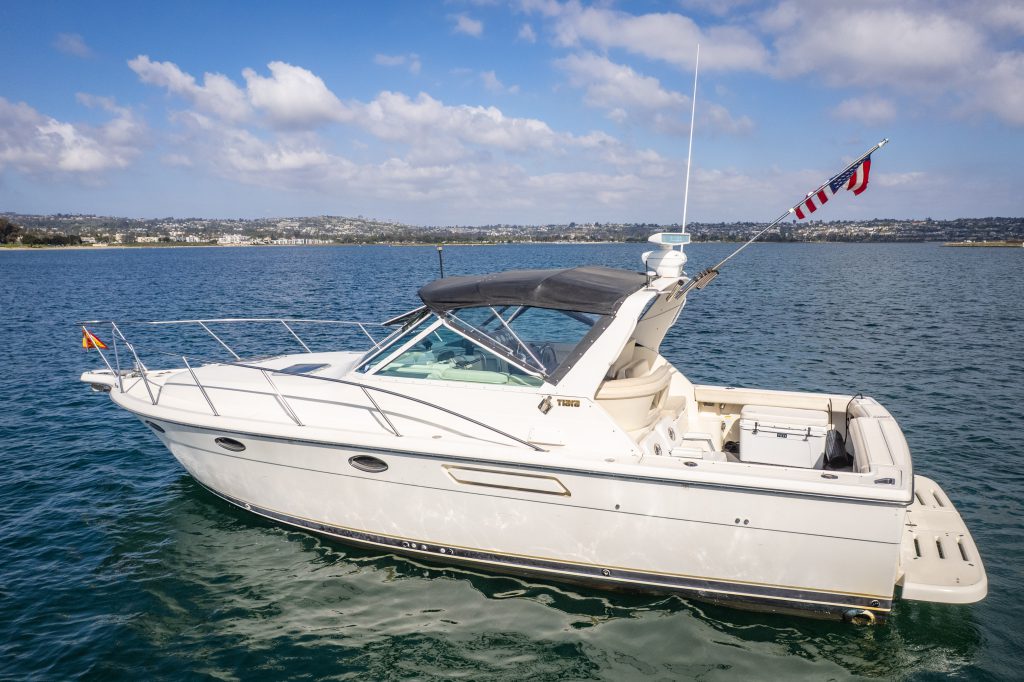 1995 Tiara Yachts 3100 Open