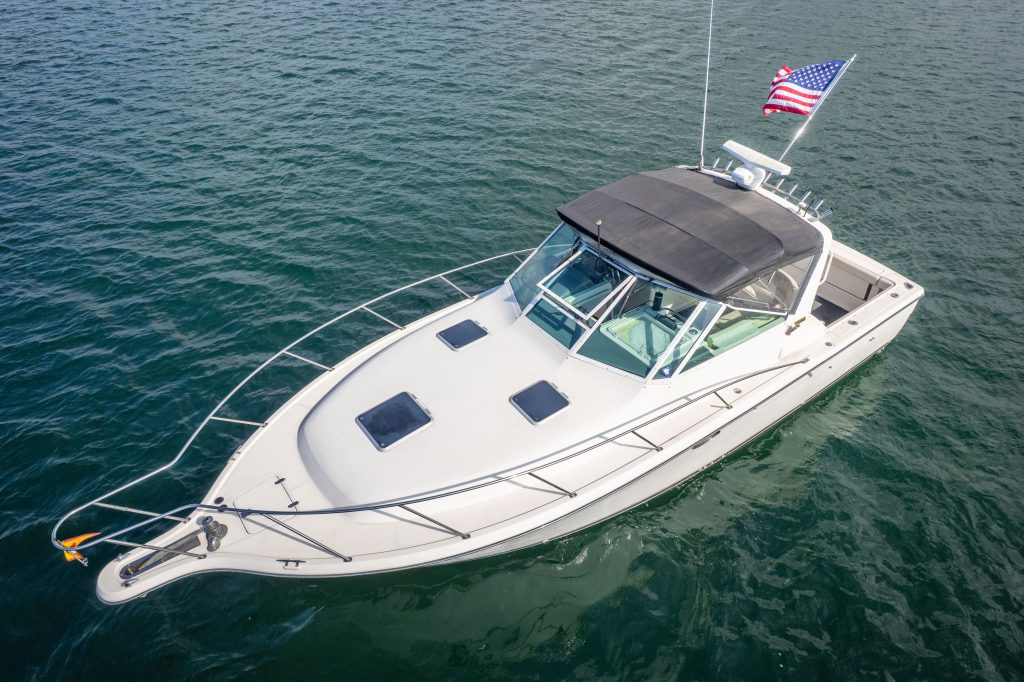 1995 Tiara Yachts 3100 Open