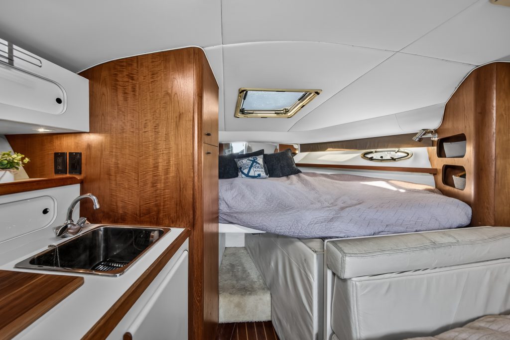 1995 Tiara Yachts 3100 Open