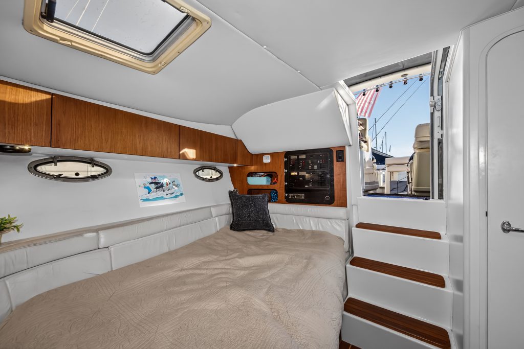 1995 Tiara Yachts 3100 Open