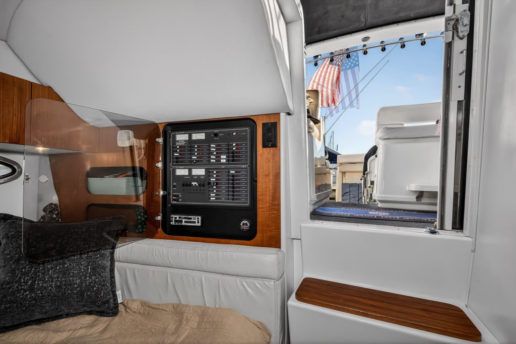 1995 Tiara Yachts 3100 Open