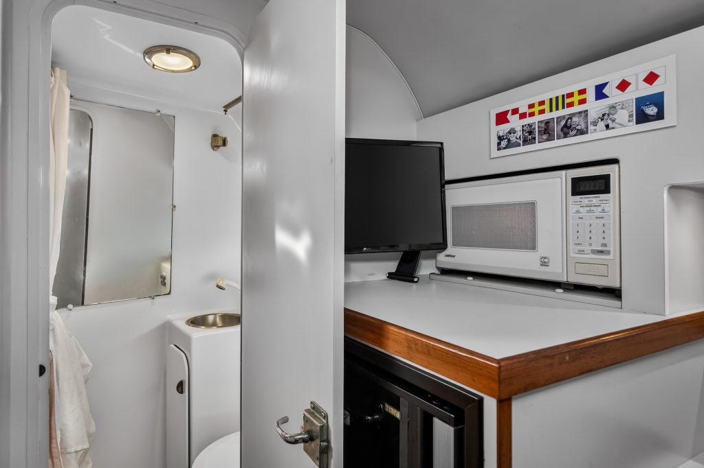 1995 Tiara Yachts 3100 Open